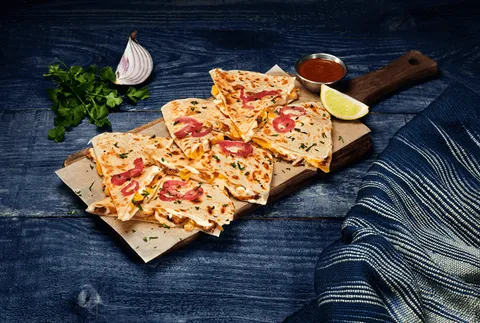 Quesadilla de pollo — Foster's Hollywood