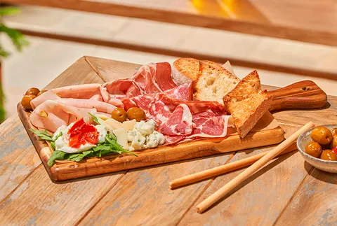 MEDIA TAGLIERE DI GINOS — Ginos