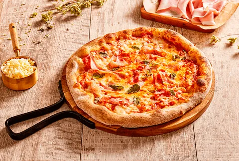 PIZZA PROSCIUTTO — Ginos