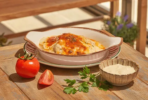 LASAGNA ALLA BOLOGNESE — Ginos