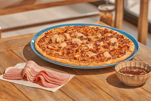 PIZZA POLLO BARBECUE SIN GLUTEN — Ginos