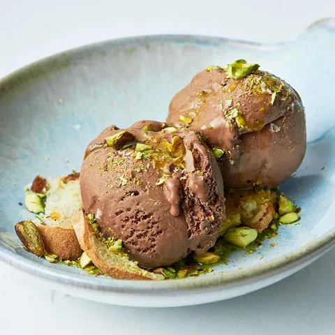 Pan con helado de chocolate — La Mafia se sienta a la mesa
