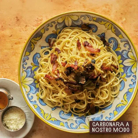 Spaghetti Carbonara trufada — La Mafia se sienta a la mesa