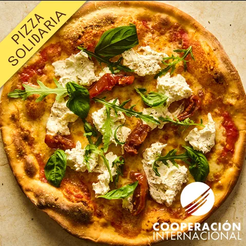 Margherita di burrata — La Mafia se sienta a la mesa