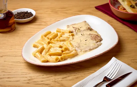 Lomo al pepe — La Tagliatella
