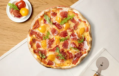 Pizza Ibérica — La Tagliatella