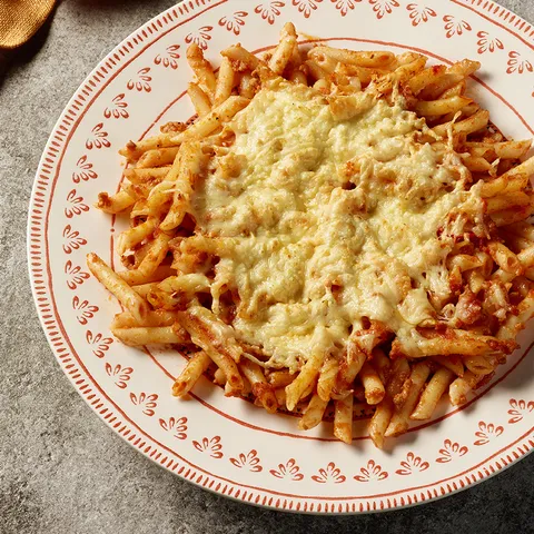 Penne gratinate alla bolognese — Muerde la Pasta