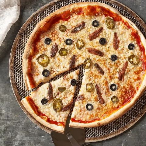 Pizza alla diavola di acciughe — Muerde la Pasta