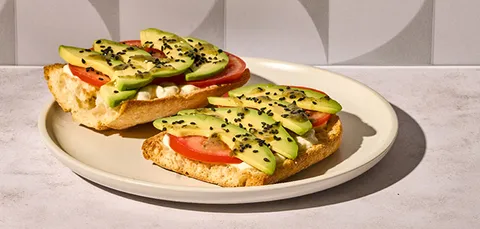 Tostadas Aguacate — Pans & Company