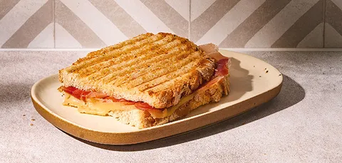 Planchado serrano queso — Pans & Company