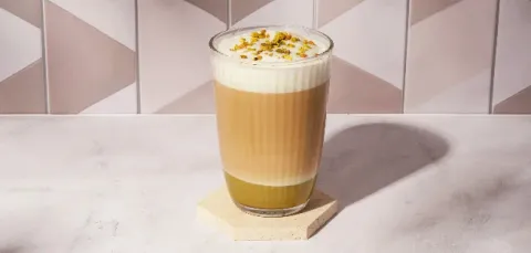 Pistacho café latte — Pans & Company