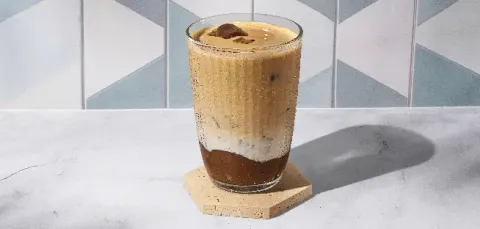 Avellana Iced Café Latte — Pans & Company