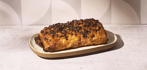 Napolitana Chocolate — Pans & Company