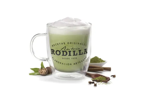Té Matcha Latte — Rodilla