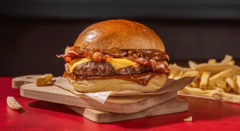 PEANUT BUTTER BURGER — Tony Roma's