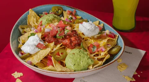 TONY NACHOS — Tony Roma's