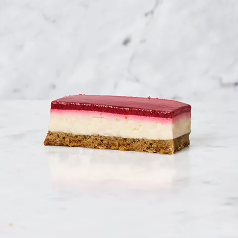 Cheesecake m. hindbær — Lagkagehuset