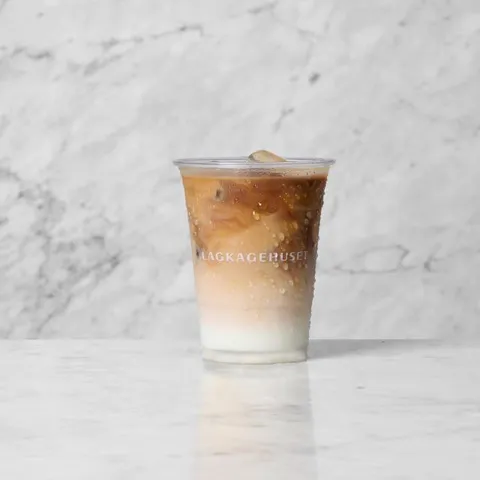 Iced Pistachio Latte — Lagkagehuset