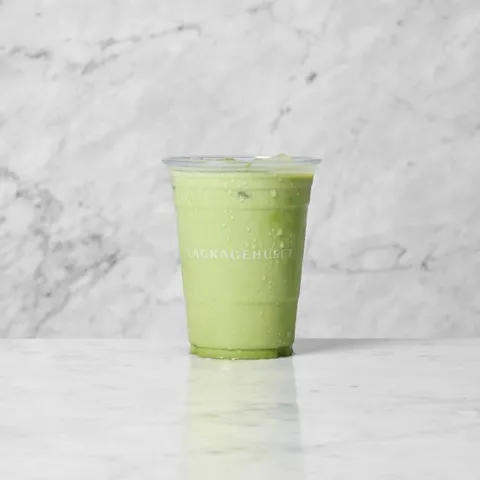 Iced Pistachio Matcha — Lagkagehuset