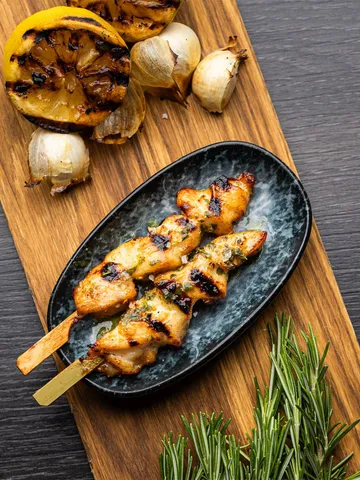 Grilled chicken skewers — Pincho Nation