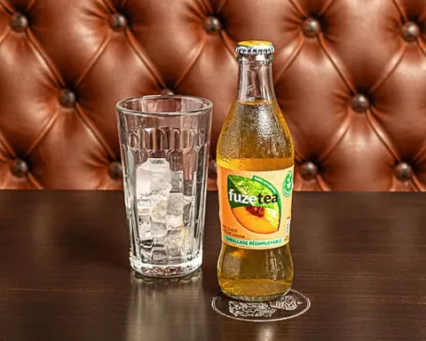 Fuze Tea Pêche (25cl) — Au Bureau