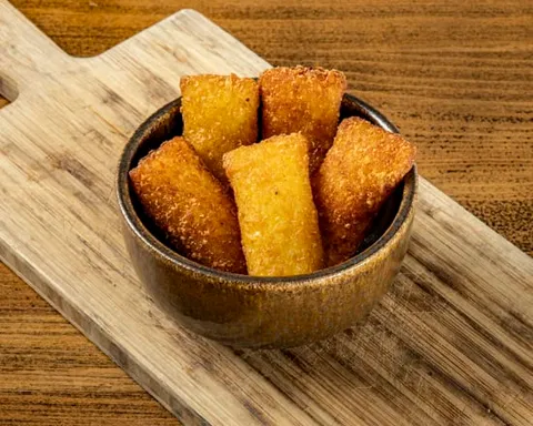 Spicy Cheddar potatoes — Au Bureau