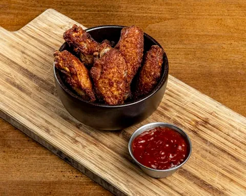 Chicken wings — Au Bureau