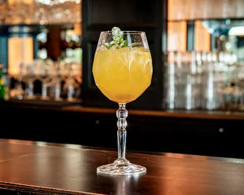 Peachy Fizz (20cl) — Au Bureau