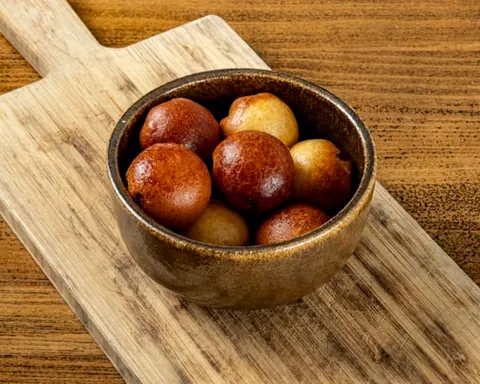 Briochettes chèvre miel — Au Bureau