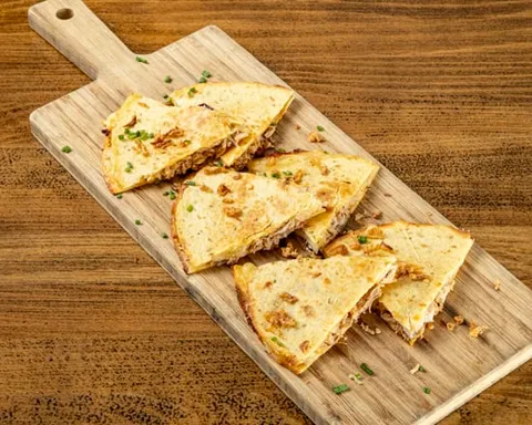 Chicken quesadillas — Au Bureau