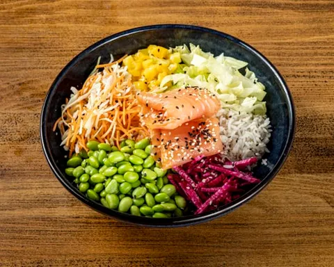 Fresh bowl — Au Bureau