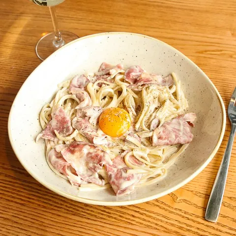 Linguine alla carbonara — Del Arte
