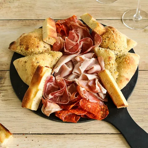 Piatto di salumi - Idéal pour 4 personnes — Del Arte