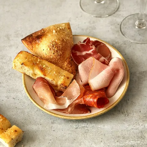 Assiette de charcuterie mixte — Del Arte