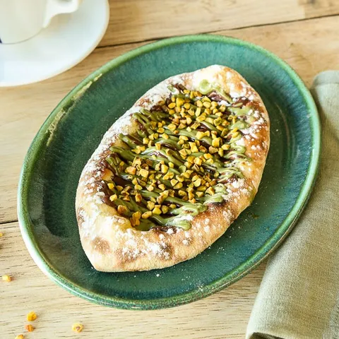 Pizza Nutella® Pistache — Del Arte
