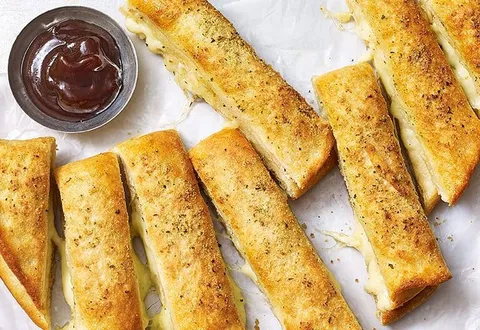 Breadsticks mozzarella — Pizza Hut
