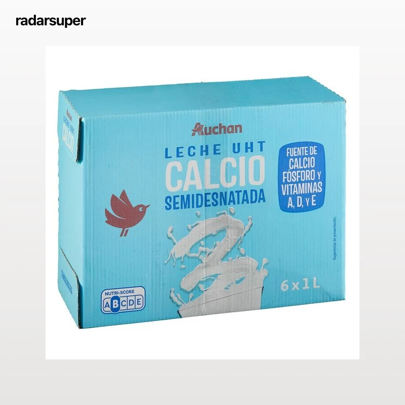 AUCHAN Leche semidesnatada de vaca, enriquecida con calcio 6 x 1 l Producto Alcampo.