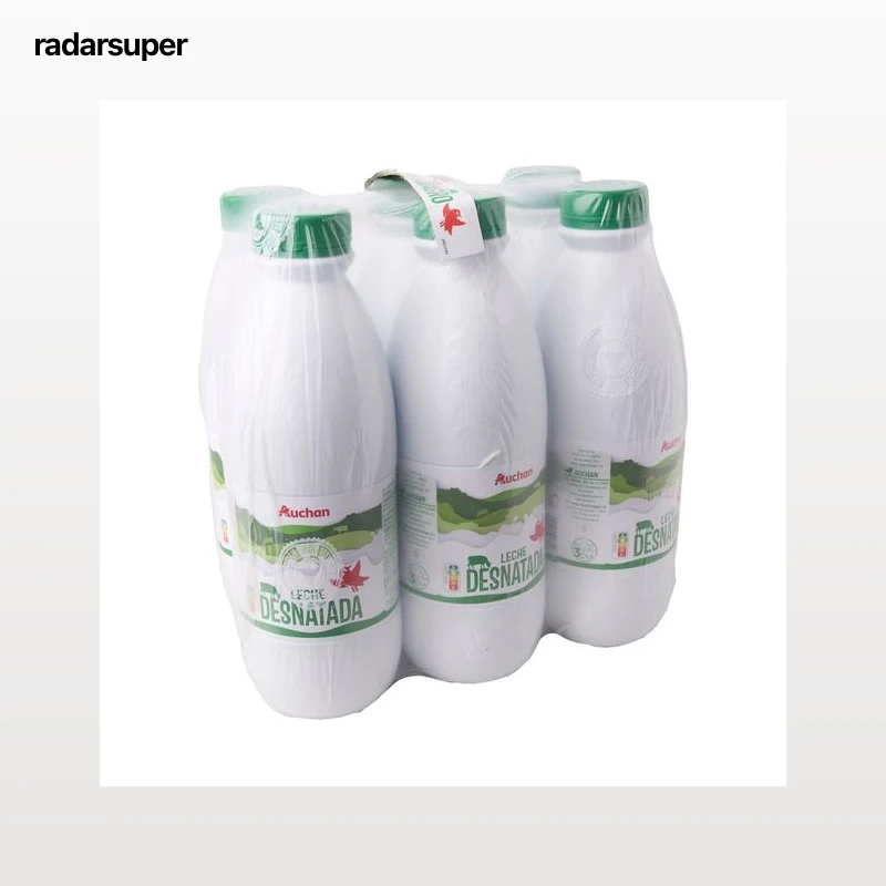 AUCHAN Leche de vaca desnatada 6 x 1,5 l Producto Alcampo.