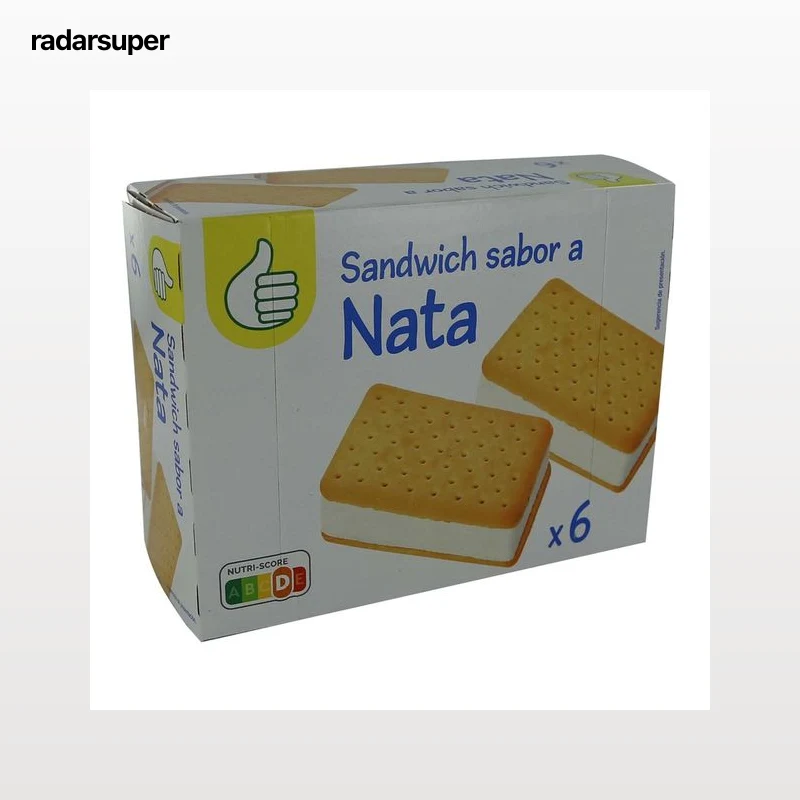 AUCHAN Sándwich de galleta rellenos de helado sabor a nata 6 x 100 ml. Producto Alcampo