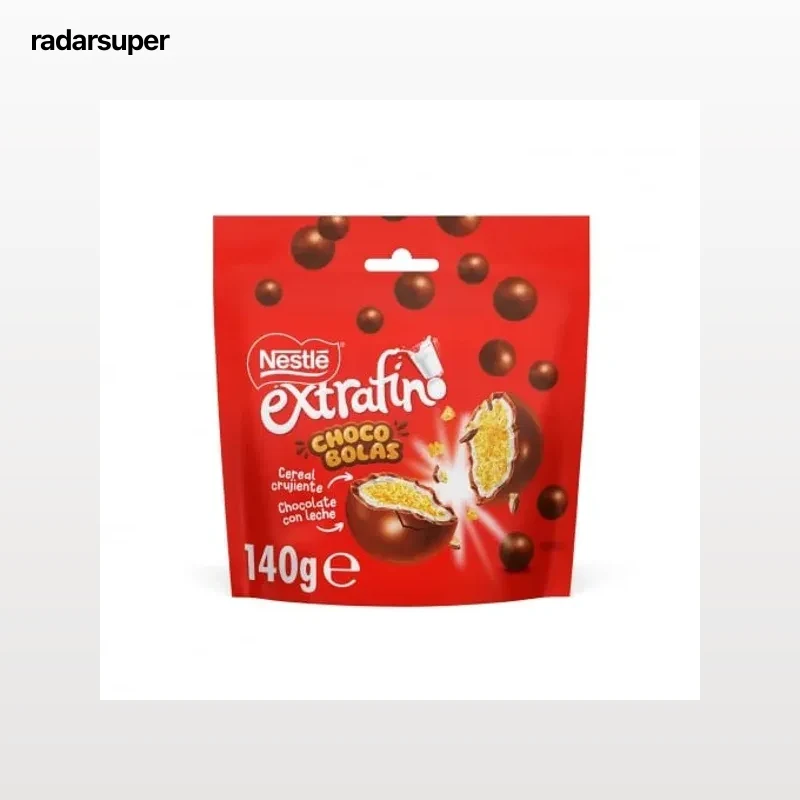 Bolitas de cereales crujientes bañadas en chocolate con leche Nestlé Extrafino 140 g.