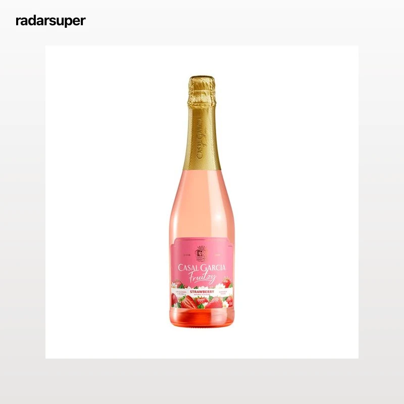 CASAL GARCIA Fruitzy Vino blanco frizzante aromatizado con fresas botella 75 cl.