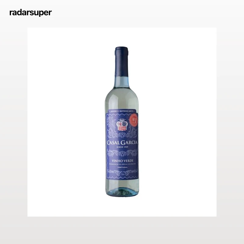CASAL GARCIA Vino blanco con D.O.C. Vinho Verde botella 75 cl.
