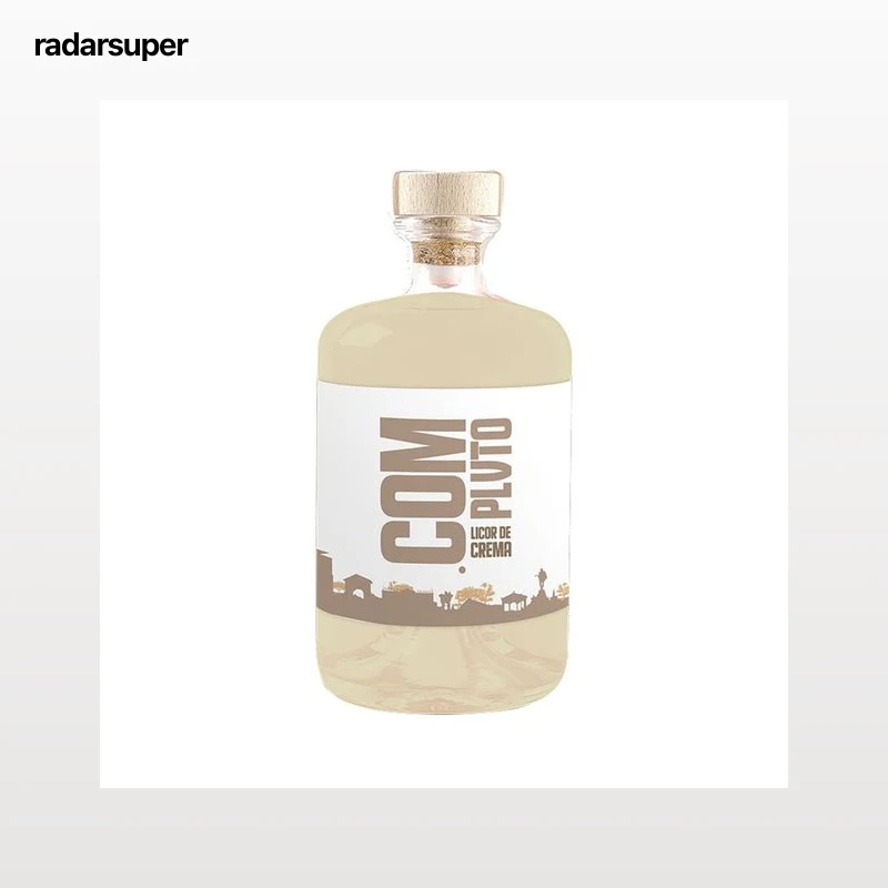 COMPLVTO Licor de crema, elaborado y embotellado en la Comunidad de Madrid COMPLVTO botella de 70 cl.