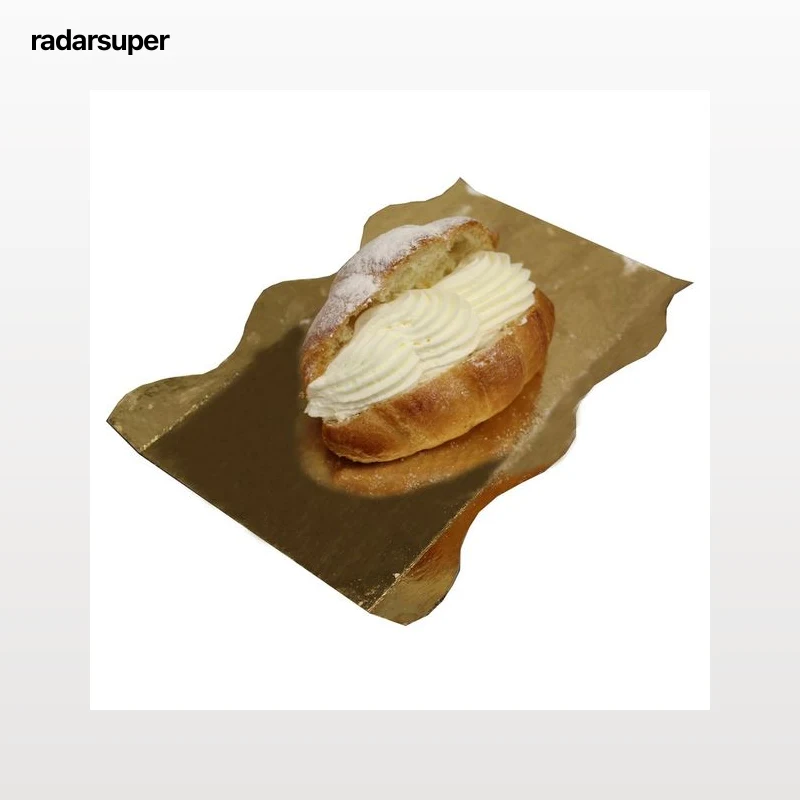 Croissant mini relleno de nata, 35g.