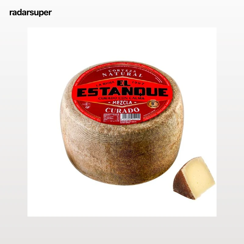 EL ESTANQUE Queso mezcla curado con corteza natural al corte. - Trozo