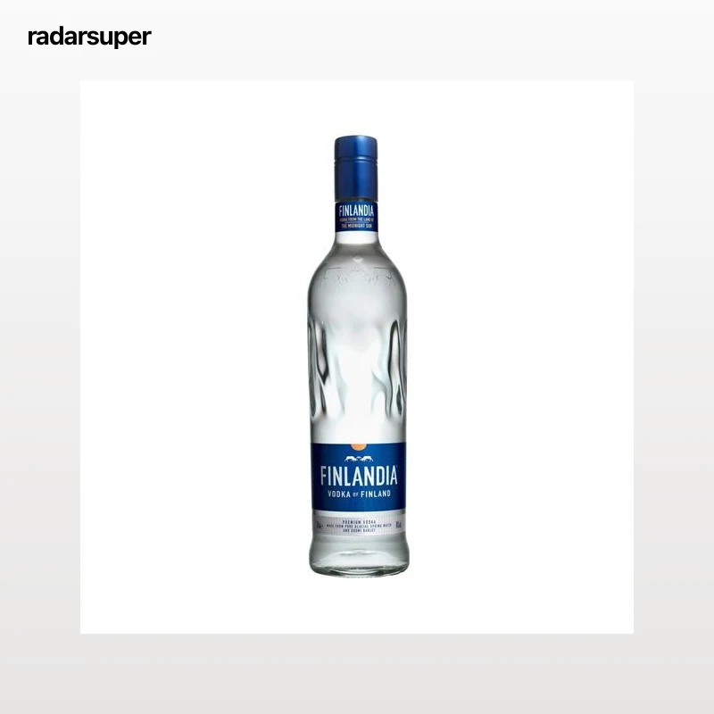 FINLANDIA Vodka premium clásico con sabor a pimienta botella de 70 cl.
