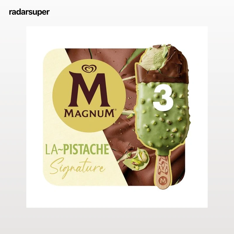 MAGNUM La pistache signature Helado de pistacho cubierto de chocolate con leche y pistachos caramelizados 3 x 90 ml.