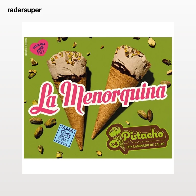 LA MENORQUINA Conos de helado de pistacho con trozos de pistacho y laminas de chocolate 4 x 120 ml.
