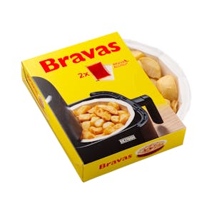 Patatas bravas con allioli y salsa picante