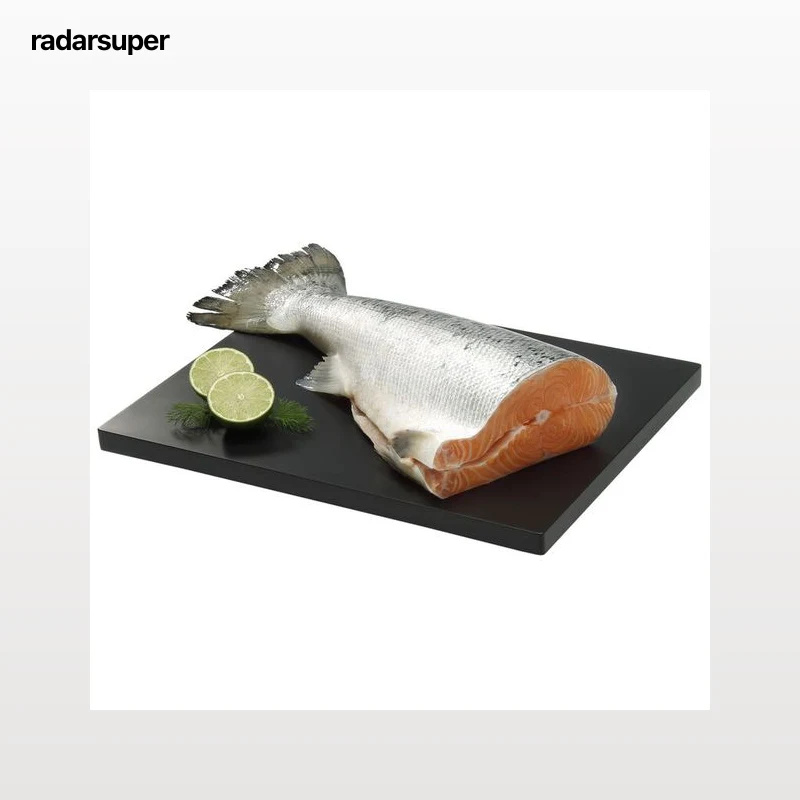 Salmón por medios o enteros peso aproximado pieza 4kg